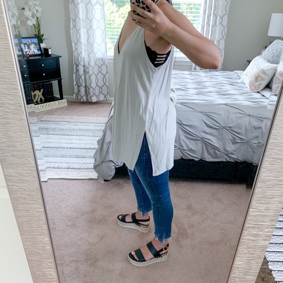 NWT LIGHT GREY TUNIC SIZE S - Picture 2 of 5